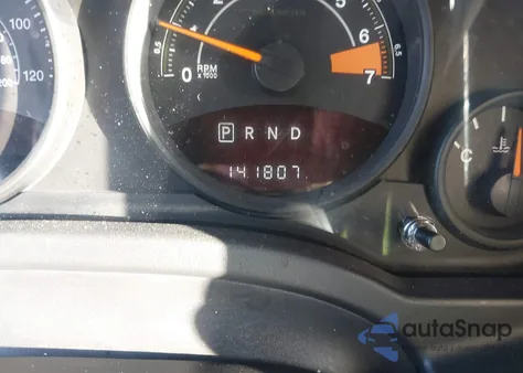 2014 Jeep Compass Sport z USA, uszkodzony, nr VIN 1C4NJDBB4ED927138